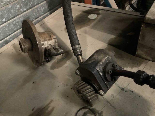 Verschillende onderdelen (4x) - afbeelding 2 van  4