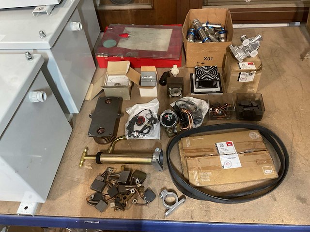 Verschillende onderdelen - afbeelding 3 van  3