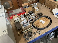 Verschillende onderdelen - afbeelding 1 van  3