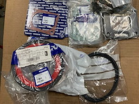 Verschillende onderdelen - afbeelding 3 van  4