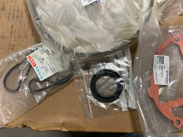 Verschillende onderdelen - afbeelding 3 van  4