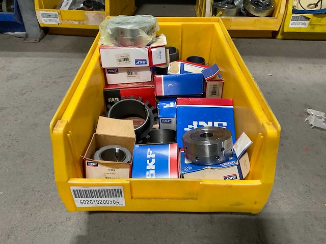 Verschillende onderdelen - afbeelding 2 van  3