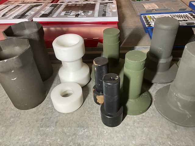 Verschillende onderdelen - afbeelding 1 van  4