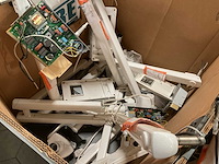 Verschillende onderdelen - afbeelding 1 van  3