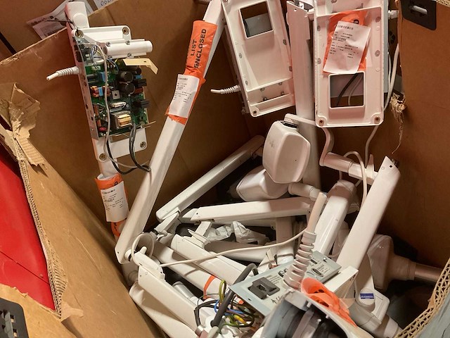 Verschillende onderdelen - afbeelding 3 van  3