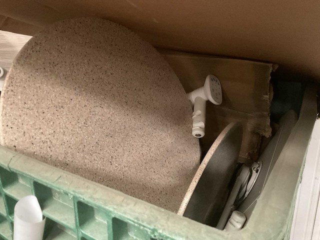 Verschillende onderdelen - afbeelding 2 van  3