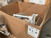 Verschillende onderdelen - afbeelding 4 van  4