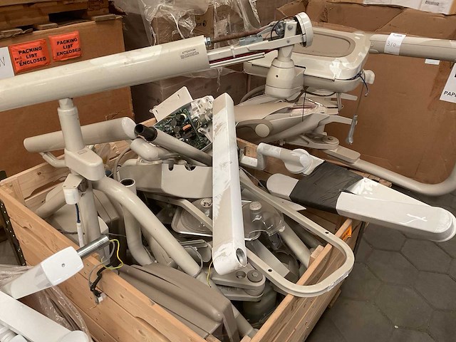 Verschillende onderdelen - afbeelding 3 van  3