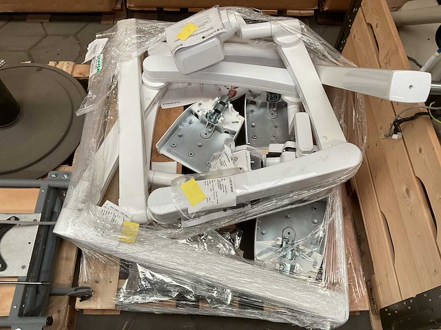 Verschillende onderdelen - afbeelding 3 van  3