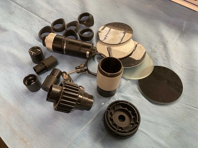 Verschillende onderdelen - afbeelding 2 van  3