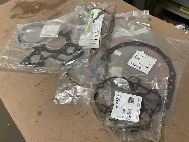 Verschillende pakkingen - afbeelding 1 van  5