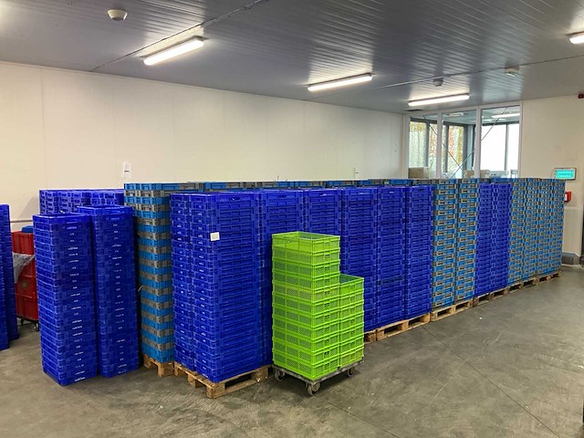 Verschillende stapelkratten - afbeelding 2 van  5