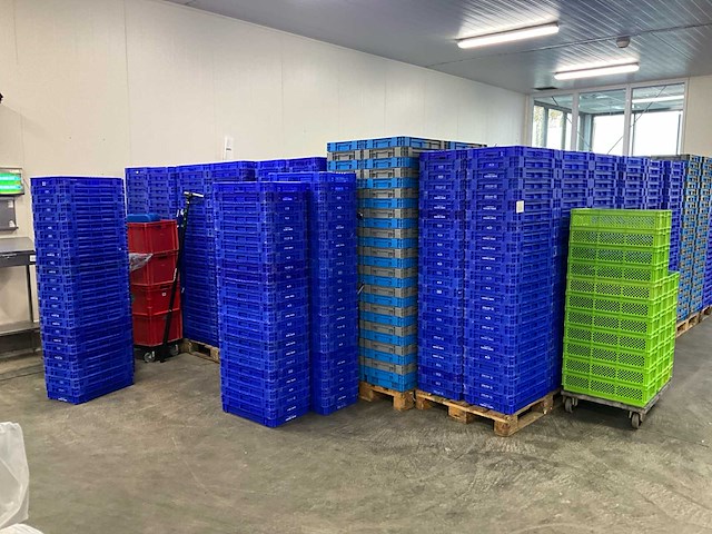 Verschillende stapelkratten - afbeelding 3 van  5