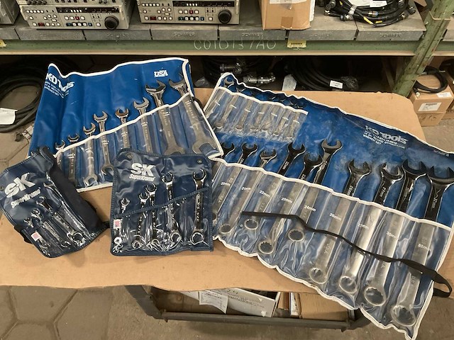 Verschillende steeksleutel sets (4x) - afbeelding 1 van  4