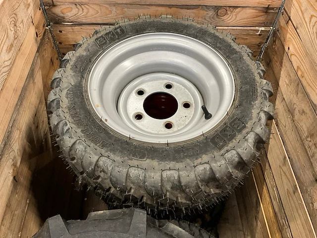Verschillende wielen op velg - afbeelding 8 van  8