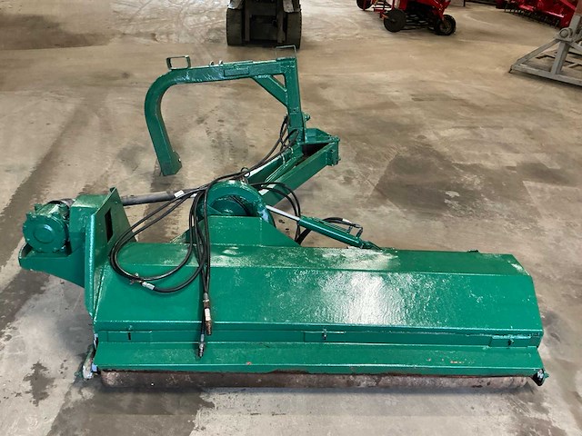 Verstek klepelmaaier - afbeelding 2 van  21