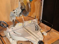 Verstek/afkortzaag makita ls1013. - afbeelding 2 van  3