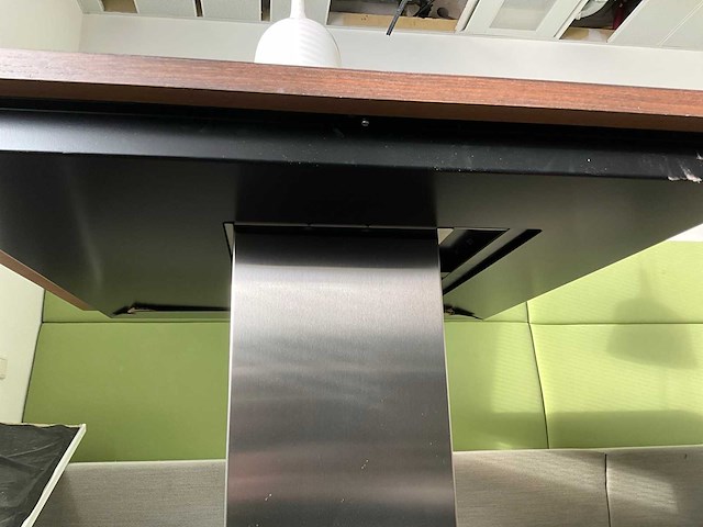 Verstelbaar bureau 120x120 cm - afbeelding 5 van  5