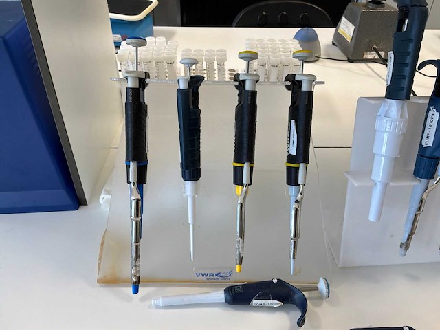 Verstelbare micropipetten (10x) - afbeelding 3 van  6