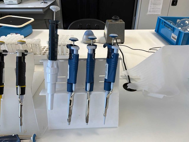 Verstelbare micropipetten (10x) - afbeelding 4 van  6