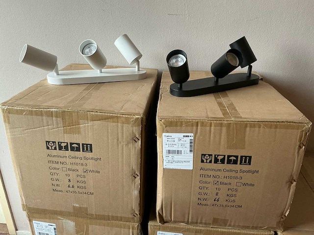 Verstelbare plafondlampen (370x) - afbeelding 2 van  10