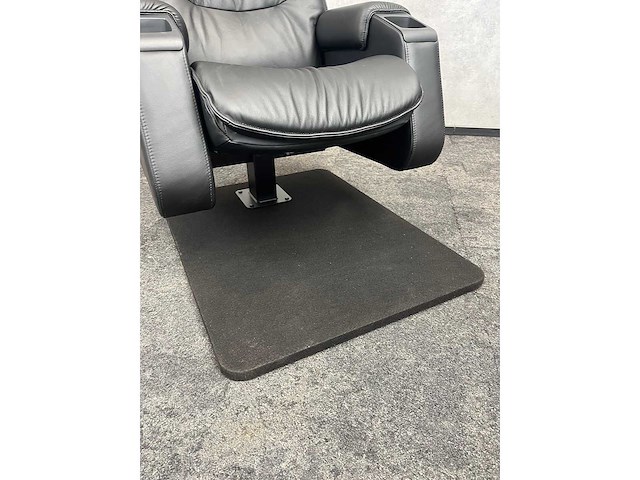 Verstelbare relaxfauteuil met voetenbank - ongebruikt - afbeelding 3 van  13