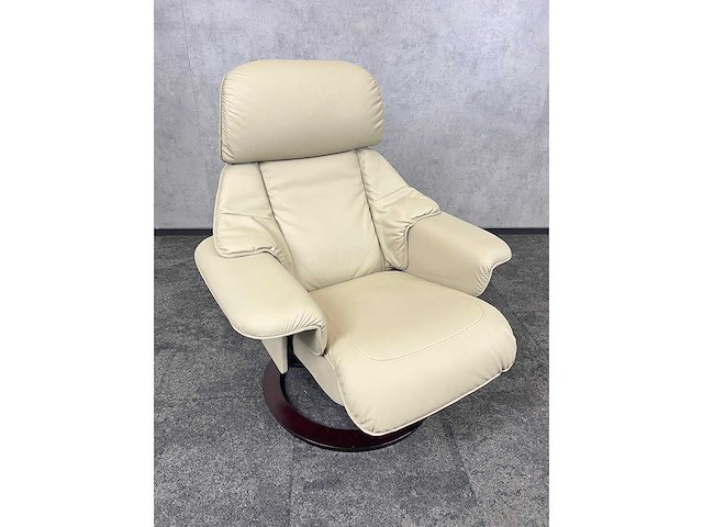 Verstelbare relaxfauteuil met voetenbank - ongebruikt - afbeelding 6 van  10