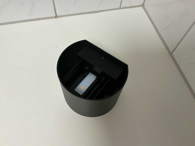 Verstelbare up down wandlampen (306x) - afbeelding 6 van  9