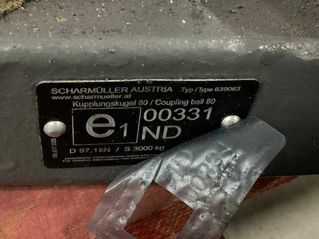 Verstelbare valtra k80 trekhaak - afbeelding 4 van  4