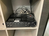 Versterker met microfoon - afbeelding 1 van  2