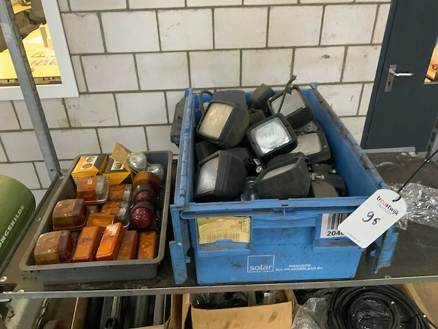 Verstralers en diverse verlichting - afbeelding 1 van  2