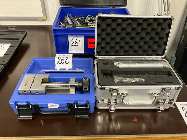 Vertex machineklem - afbeelding 1 van  5