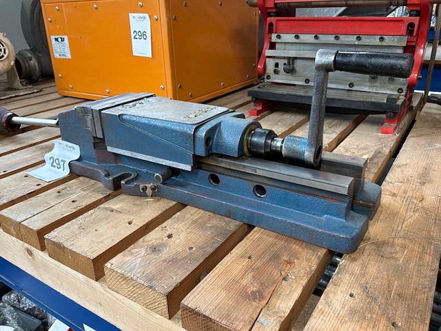 Vertex machineklem - afbeelding 3 van  3