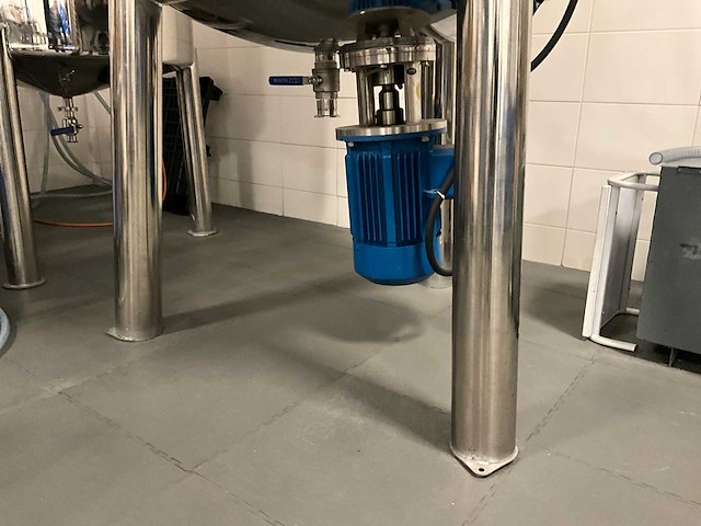 Vertical opslag mengtank - afbeelding 10 van  16