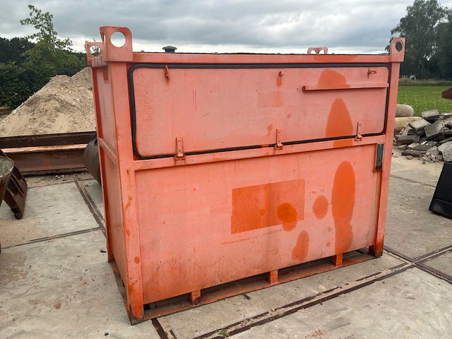 Verticale diesel opslagtank - afbeelding 5 van  5