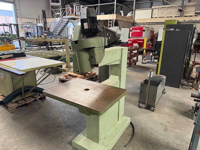 Verticale freesmachine - afbeelding 2 van  5