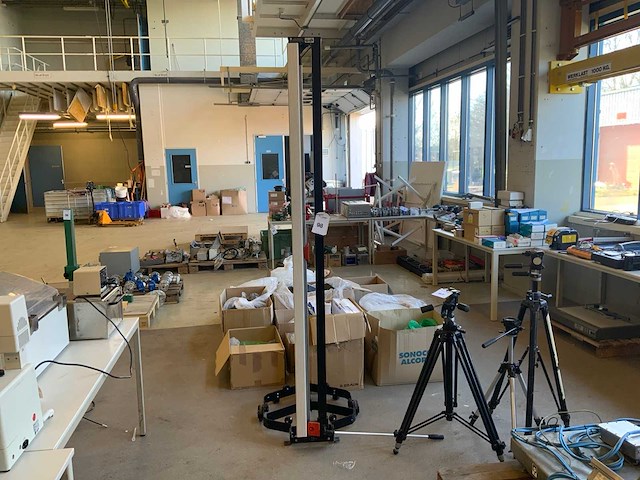 Verticale inpakpaperrolhouder - afbeelding 3 van  3