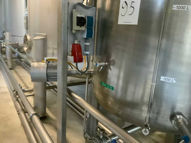 Verticale opslagtank 3000liter - afbeelding 8 van  10
