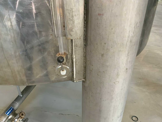 Verticale opslagtank 6000 liter - afbeelding 8 van  9