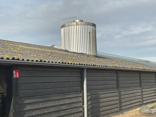 Verticale opslagtank / melktank - afbeelding 1 van  6