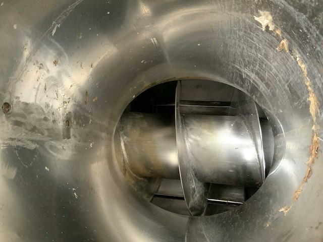 Verticale opvoer schroeftransporteur 6m - afbeelding 4 van  6