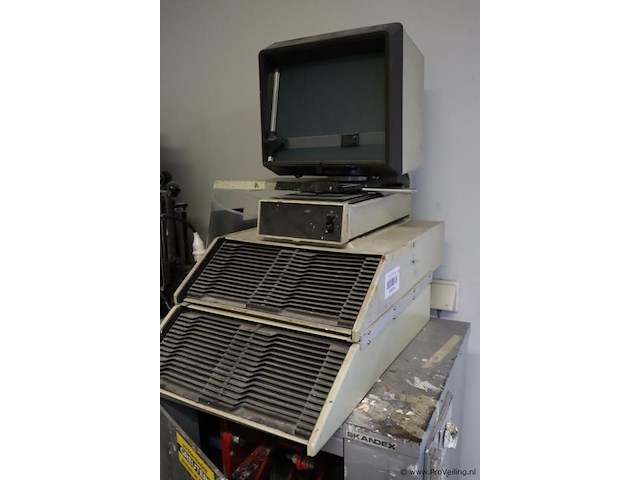 Verticale profielprojector - afbeelding 1 van  5