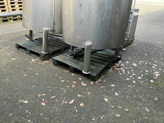 Verticale roestvaststalen opslagtank 1728liter (2x) - afbeelding 11 van  14