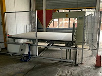 Verticale schuimrubber snijmachine - afbeelding 1 van  6