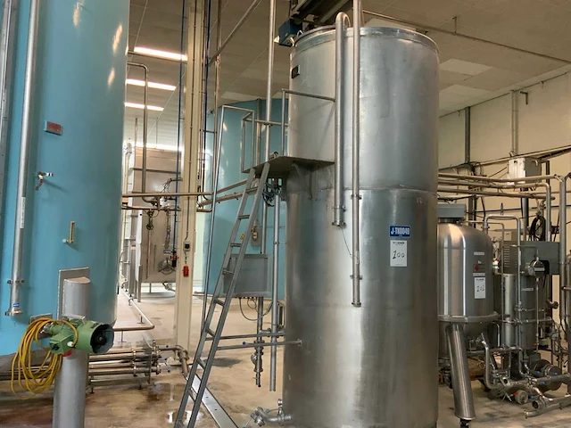 Verticale tank - afbeelding 1 van  7