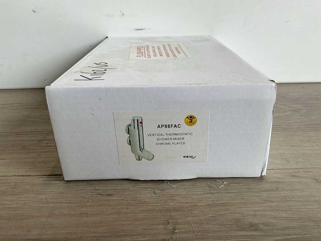 Verticale thermostatische douchekraan - afbeelding 1 van  5