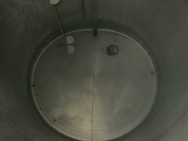 Verticale vergistingstank 25000 liter - afbeelding 2 van  11