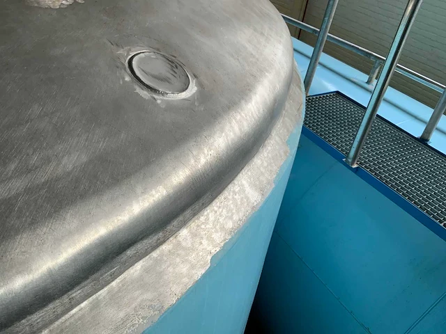 Verticale vergistingstank 25000 liter - afbeelding 10 van  11