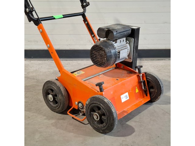 Verticuteermachine - 400mm - 230v eliet, e 401 electric, bouwjaar 2015 - afbeelding 2 van  9