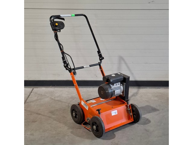 Verticuteermachine - 400mm - 230v eliet, e 401 electric, bouwjaar 2015 - afbeelding 1 van  10